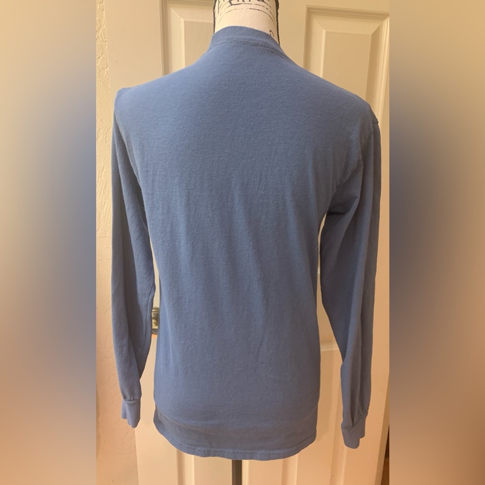“Cheers” Nostalgic Long Sleeve Blue Graphic T-shirt - Picture 4 of 4